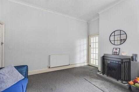 Sitting Room_2.jpeg