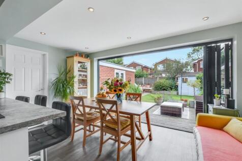 Dining/Living Kitchen