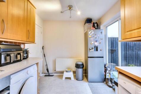 Kitchen_3.jpeg