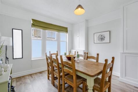 Dining/Sitting Room