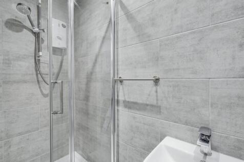 Shower Room 1_1.jpeg