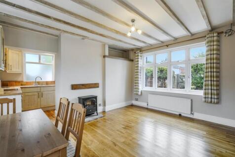 Dining/Sitting Room