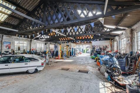Garage_7.jpeg