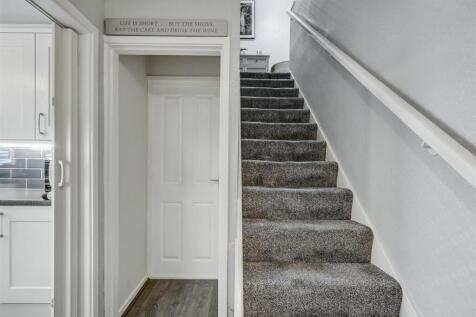 Hallway.jpeg
