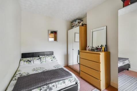 Bedroom 2_1.jpeg
