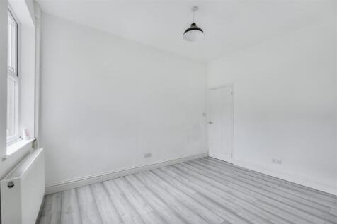 Dining Room_3.jpeg