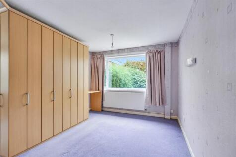 Bedroom 1_1.jpeg