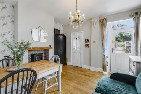 Dining/Sitting Room