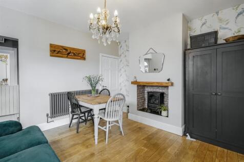 Dining/Sitting Room