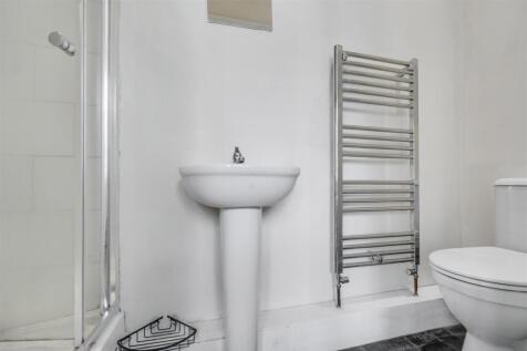 En Suite 1.jpeg
