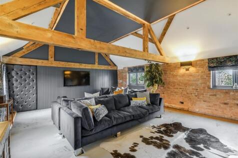 Sitting Room/Lounge