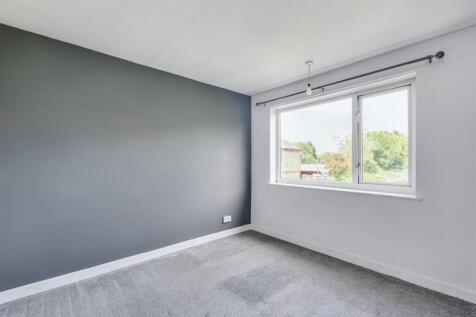 Bedroom 2.jpeg