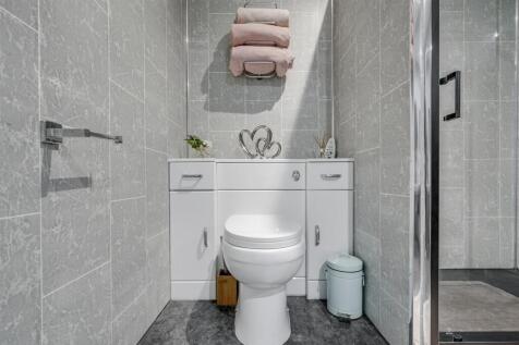 En-Suite Bedroom