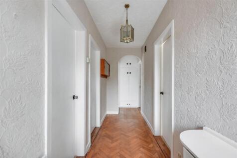 Entrance Hall.jpeg