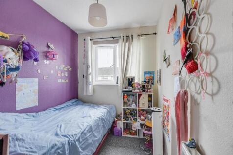 Bedroom 3_1.jpeg