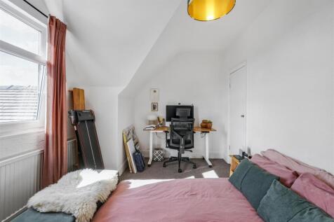 Bedroom 2_2.jpeg