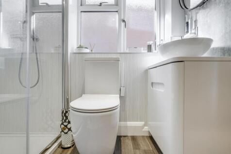 En-Suite Bed 2