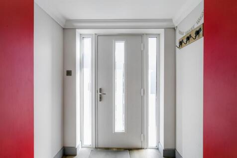 Hallway.jpeg