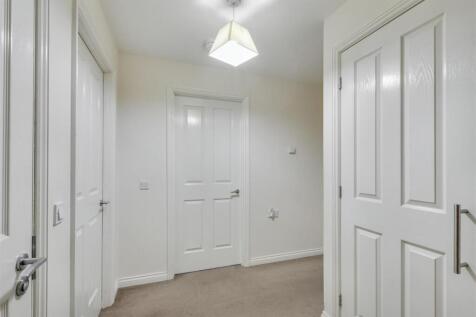Hallway_3.jpeg