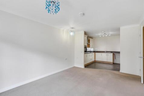 Open Planned Kitchen Living_4.jpeg