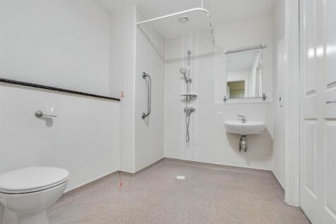 Shower Room.jpeg