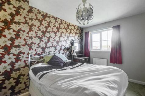 Bedroom 1_1.jpeg