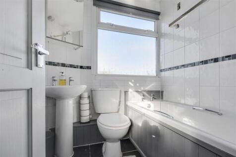 Bathroom_1.jpeg