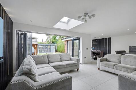 Living/Dining Kitchen