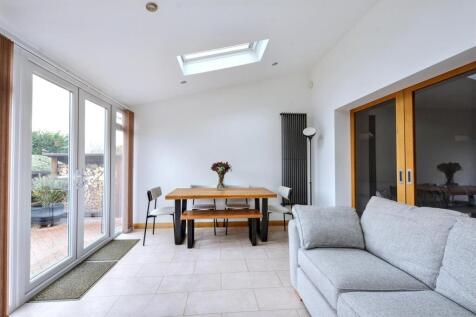 Living/Dining Kitchen