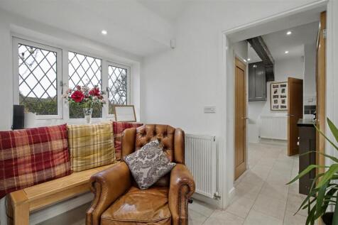 Living/Dining Kitchen