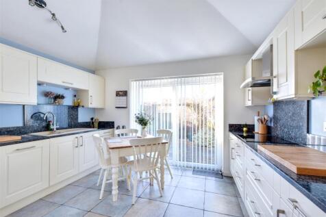 Extended Dining Kitchen