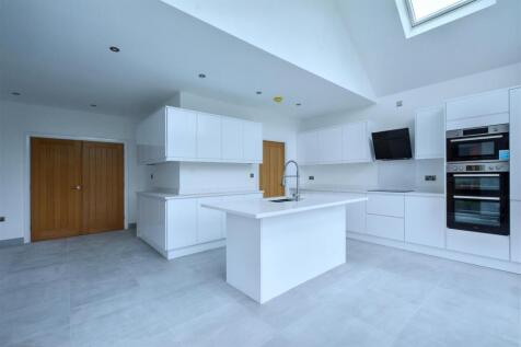 Kitchen Diner_3.jpeg