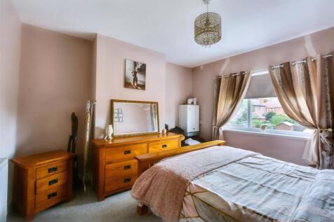 Bedroom 2_1.jpeg