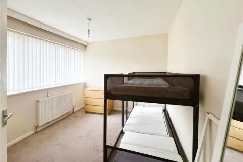Bedroom 13