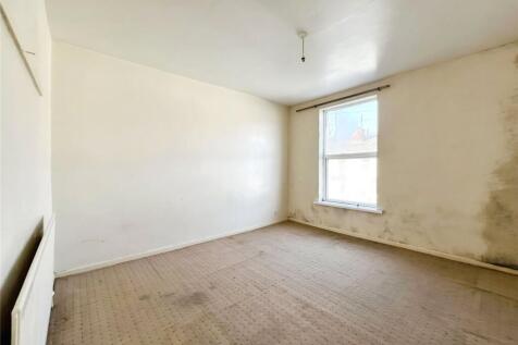 Bedroom 2 Front