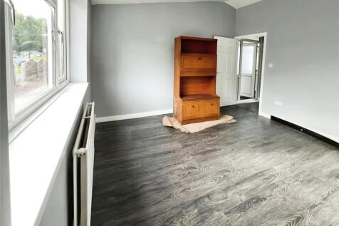 Front Bedroom 2