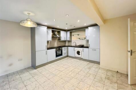 Kitchen/Living Area