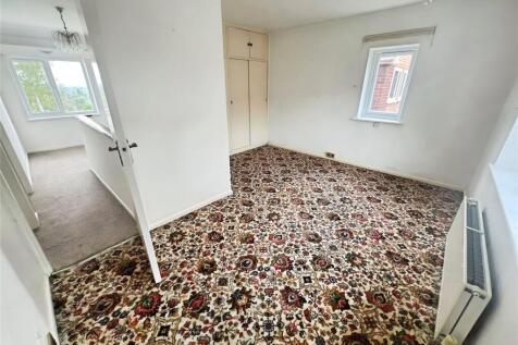 Front Bedroom 3