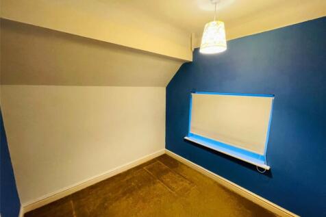 Single Bedroom (3)