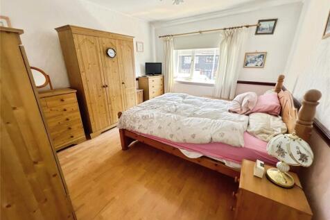 Bedroom 1 Front