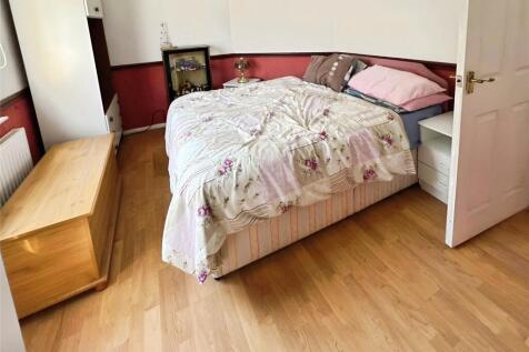Bedroom 2 Front