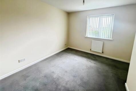 Rear Bedroom