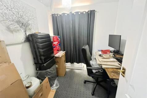 Front Bedroom 3