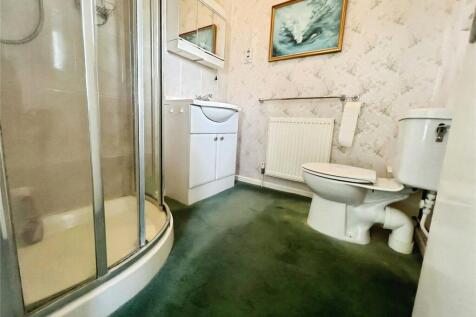 Ensuite Shower Room