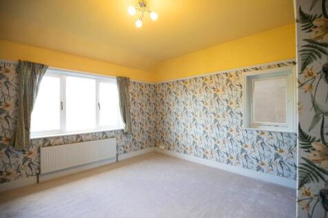 Bedroom 2 (Rear)