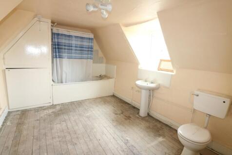 First Floor Bathroom