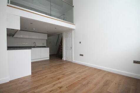 Living room/kitchen