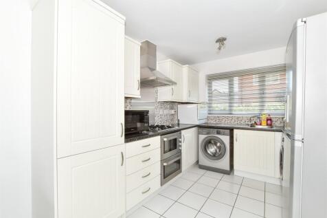 Kitchen/ Dining Room