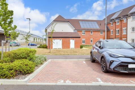 Driveway/Parking