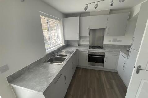 Kitchen Area 2